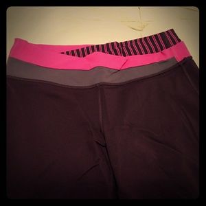 Lululemon yoga pants